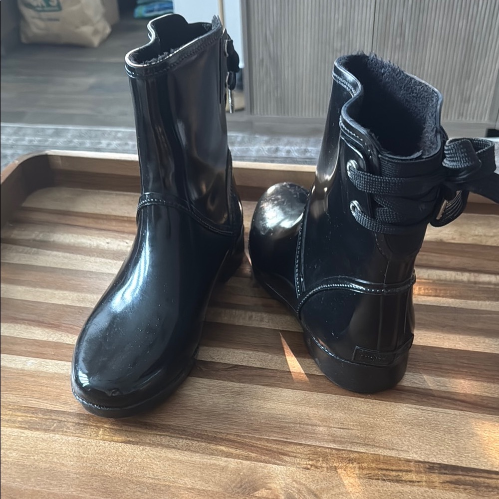 Women’s Michael Kors rain boots, size 8